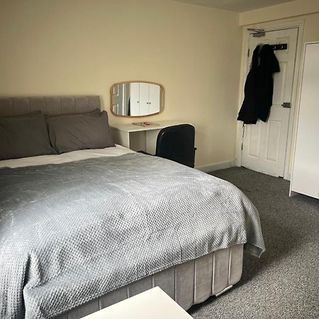Studio Flat 7 With Private Shower & Wc Hotel Нотингам Екстериор снимка